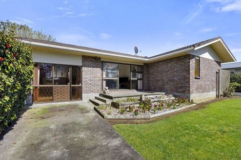 Photo of property in 13 Aratapu Street, Waitara, 4320