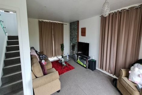Photo of property in 50 Elizabeth Street, Moera, Lower Hutt, 5010