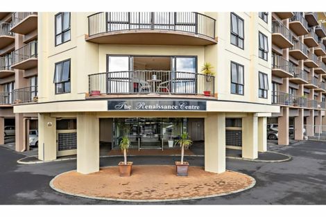 Photo of property in 1g/18 Ronwood Avenue, Manukau, Auckland, 2104