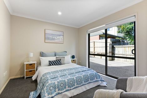 Photo of property in 4 Aldon Lane, The Gardens, Auckland, 2105