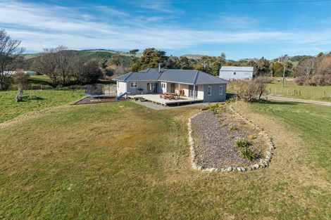 Photo of property in 4 North Road, Mauriceville, Masterton, 5882