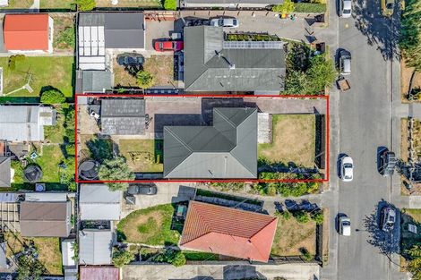 Photo of property in 13 Davidson Crescent, Hornby, Christchurch, 8042