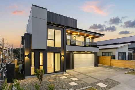 Photo of property in 55 Streamview Way, Long Bay, Auckland, 0630