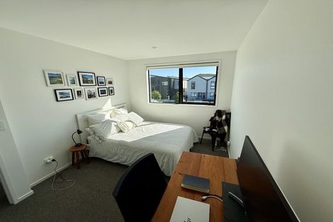 Photo of property in 35 Cessna Crescent, Mangere, Auckland, 2022