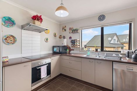 Photo of property in St Claire Village, 11/172 Mcleod Road, Te Atatu South, Auckland, 0610