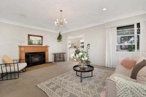 Photo of property in 23 Whitaker Street, Otumoetai, Tauranga, 3110