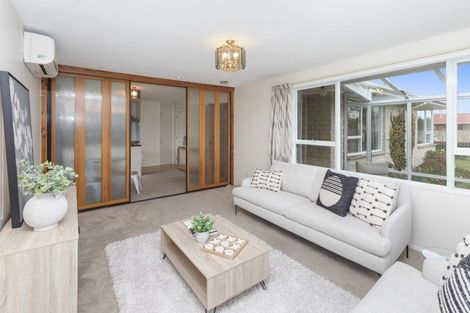 Photo of property in 373 Mairehau Road, Parklands, Christchurch, 8083