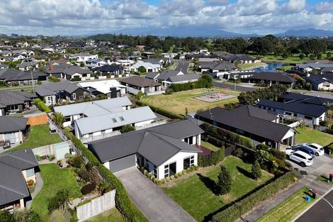 Photo of property in 10 Wentworth Lane, Waiwhakaiho, New Plymouth, 4312