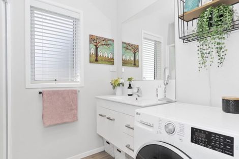 Photo of property in 312/11 Kamahi Crescent, Papamoa Beach, Papamoa, 3118