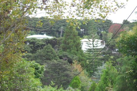 Photo of property in 25c West Lynn Road, Titirangi, Auckland, 0604