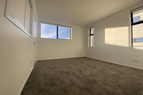 Photo of property in 11/232 Marine Parade, New Brighton, Christchurch, 8061