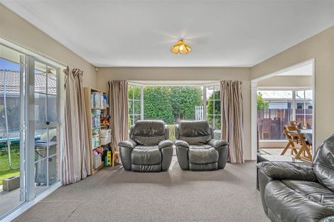 Photo of property in 141 Withells Road, Avonhead, Christchurch, 8042