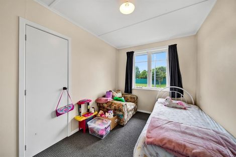 Photo of property in 48 Turuturu Road, Hawera, 4610