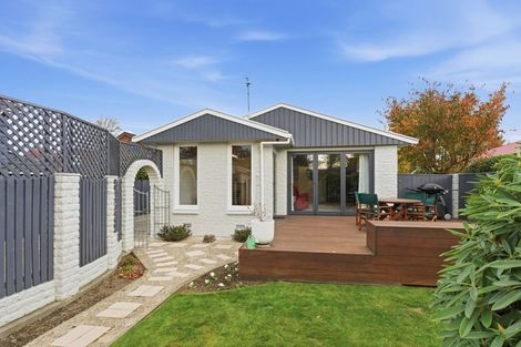 Photo of property in 72 Merrin Street, Avonhead, Christchurch, 8042