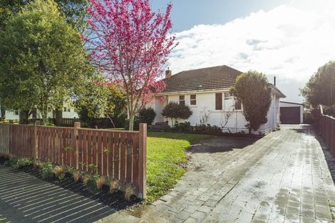 Photo of property in 34 Galway Avenue, Hokowhitu, Palmerston North, 4410