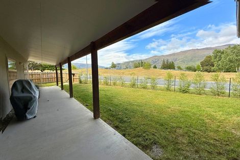 Photo of property in 14mt Aspiring College, 131 Plantation Road, Wanaka, 9305