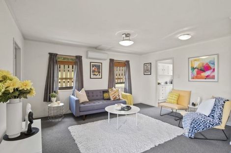Photo of property in 3/6 Keys Street, Belmont, Auckland, 0622