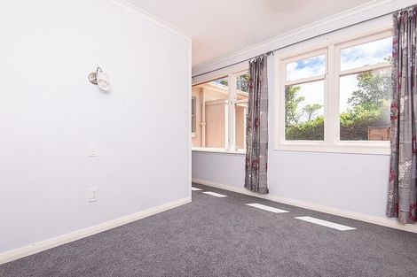 Photo of property in 27 Chesterton Street, Johnsonville, Wellington, 6037