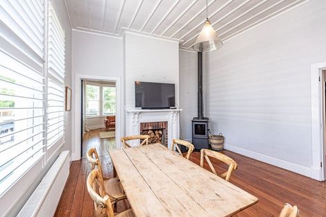 Photo of property in 24 Brassey Road, Saint Johns Hill, Whanganui, 4500