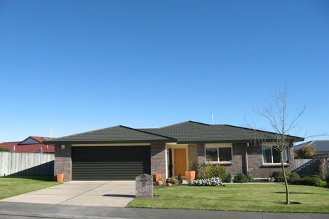 Photo of property in 2/3 Kingsgate Lane, Havelock North, 4130