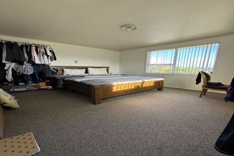 Photo of property in 172 Forrest Hill Road, Forrest Hill, Auckland, 0620