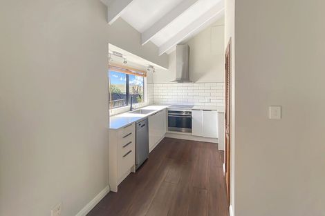 Photo of property in 19 Tahi Terrace, Glen Eden, Auckland, 0602