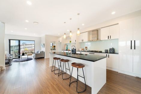 Photo of property in 55 Platinum Rise, Ranui, Auckland, 0612