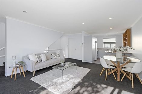 Photo of property in Hagley Mews, 3/454 Hagley Avenue, Christchurch Central, Christchurch, 8011