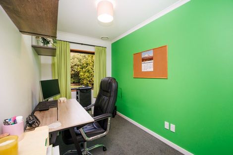 Photo of property in 294 Polson Hill Drive, Aokautere, Palmerston North, 4471