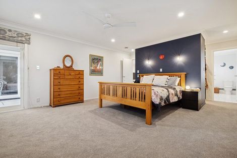 Photo of property in 50 Valley Road, Pukekohe, 2120