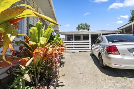 Photo of property in 16 Halswell Street, Mangere East, Auckland, 2024
