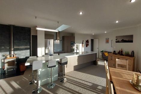 Photo of property in 236 Koru Road, Omata, New Plymouth, 4374