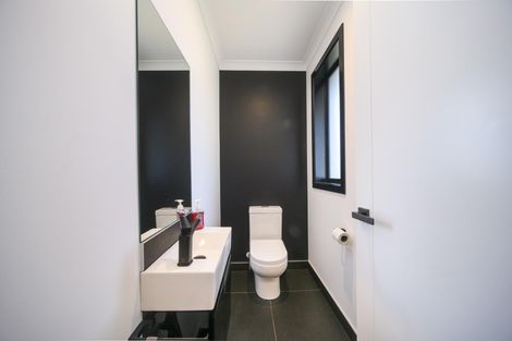 Photo of property in 14 Huffington Place, Feilding, 4702