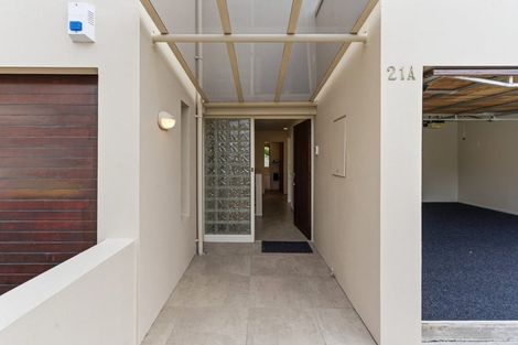 Photo of property in 1/21 Overdale Drive, Cashmere, Christchurch, 8022