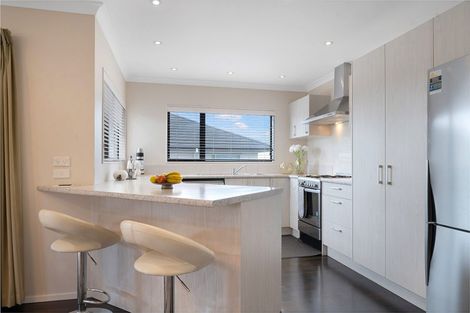 Photo of property in 5 Mcwhirters Farm Lane, Massey, Auckland, 0614