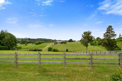 Photo of property in 51 Glenmore Road, Coatesville, Albany, 0793