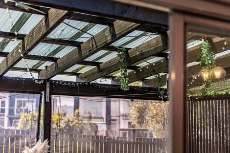 Photo of property in 41 Cleat Street, Whitby, Porirua, 5024