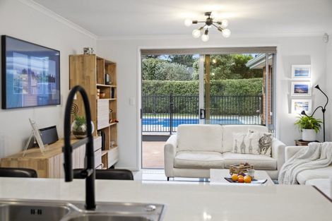 Photo of property in 10 Searle Drive, Patumahoe, Pukekohe, 2679