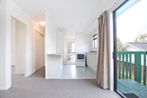 Photo of property in 10 Frosses Place, Massey, Auckland, 0614