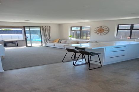 Photo of property in 7 Arosa Place, Parklands, Christchurch, 8083