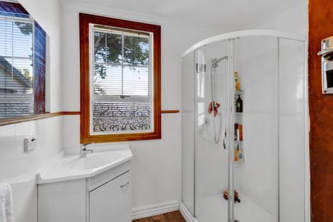 Photo of property in 22 Brown Street, Inglewood, 4330