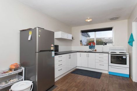 Photo of property in 2/345 Worcester Street, Linwood, Christchurch, 8011