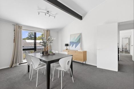 Photo of property in 73 Gilbass Avenue, Hamilton Lake, Hamilton, 3204