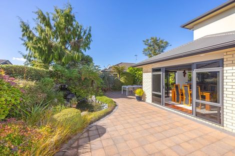 Photo of property in 72 Barrington Drive, Huntington, Hamilton, 3210
