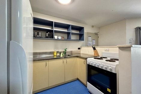 Photo of property in Basin Reserve Complex, 36/4 Sussex Street, Mount Cook, Wellington, 6021