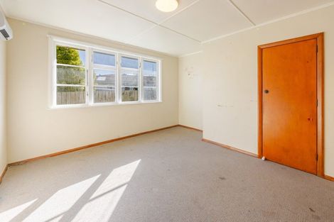 Photo of property in 20 Palmerston Road, Havelock North, 4130