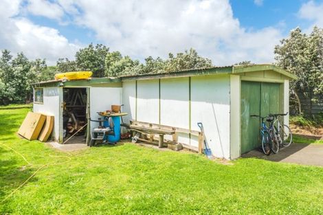 Photo of property in 150 Karaka Street, Castlecliff, Whanganui, 4501