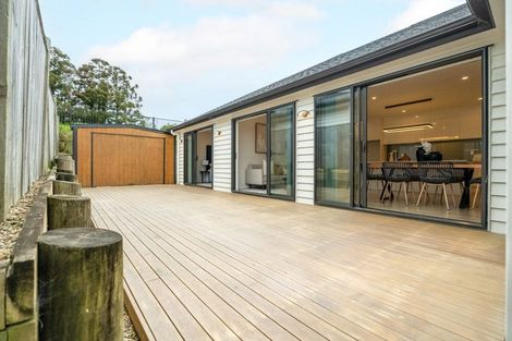 Photo of property in 23 Reserva Crescent, Kumeu, 0810