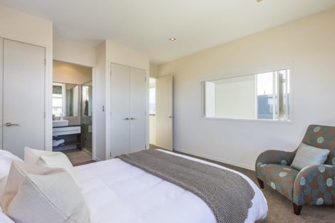 Photo of property in 12 Te Mauri Place, Omaha, 0986