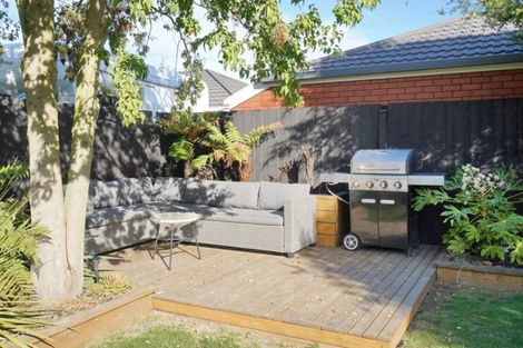 Photo of property in 2/31 Nottingham Avenue, Halswell, Christchurch, 8025